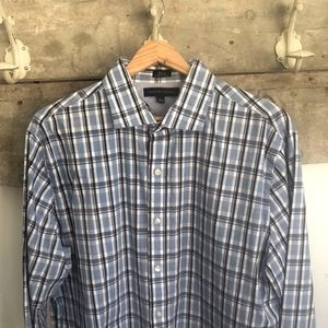 Slim fit plaid dress shirt